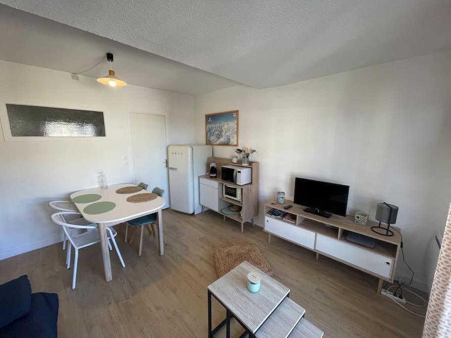 Апартаменти T2 Pla D'Adet Au Pied Des Pistes Сен-Ларі-Сулан Екстер'єр фото